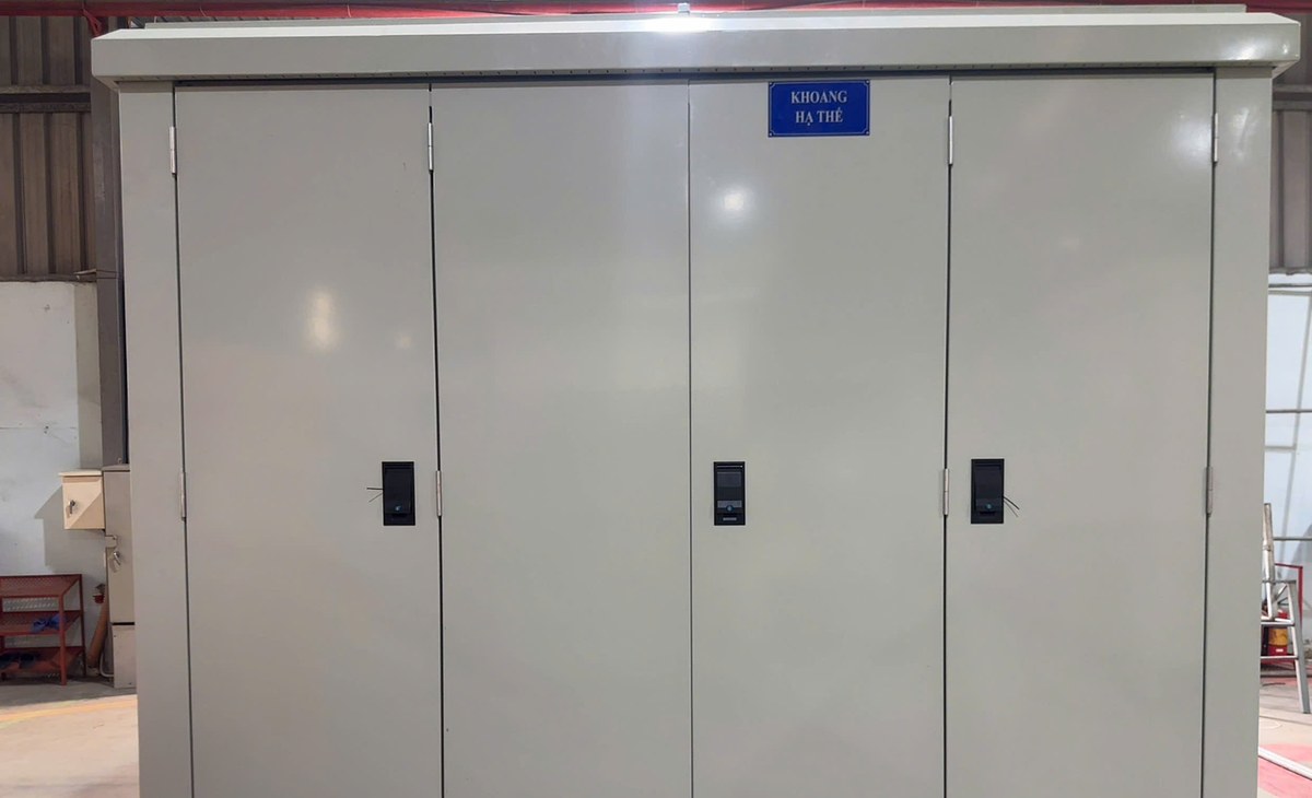 Tủ điện hạ thế Composite