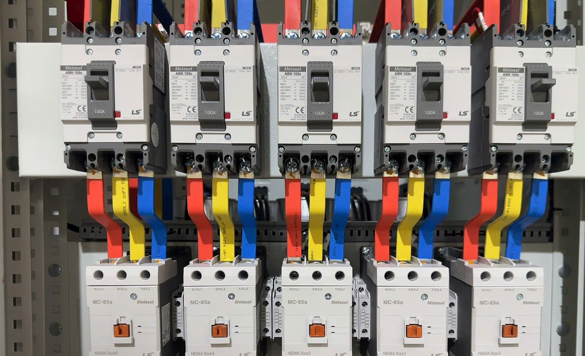 Tủ hạ thế phân phối tổng MSB